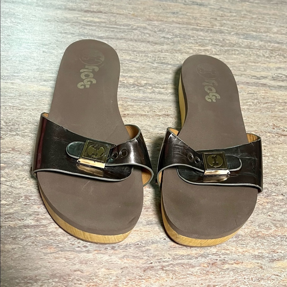 Flogg platform studded sandals